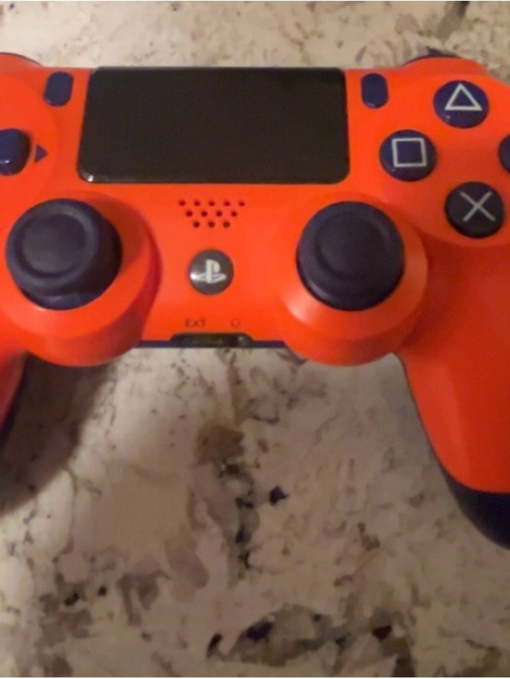 Sony PlayStation 4 DualShock 4 Wireless Controller - Picture 2 of 3